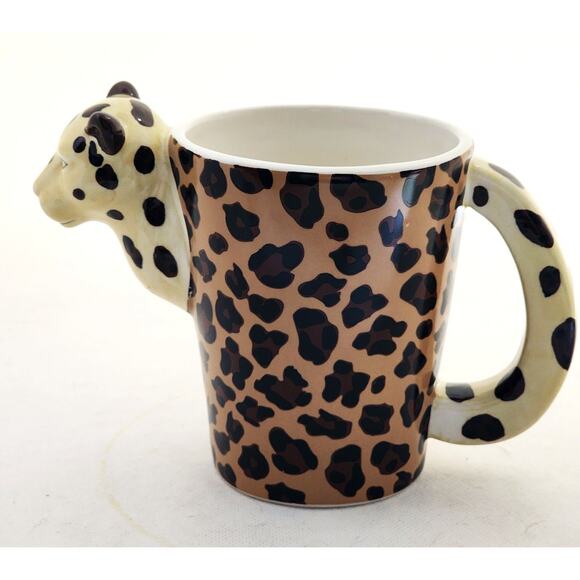 MUG/CUP-Leopard Print-Leopard Head and Handle, Unique, Holds 8 oz/1 cup - Picture 4 of 13